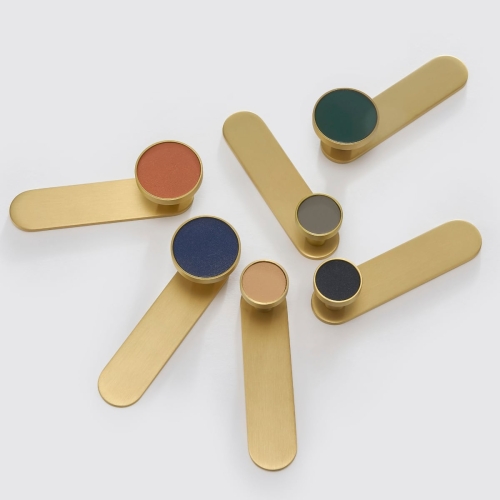 beetham-solid-brass-leather-wall-hooks-meraki-165312[1].jpg