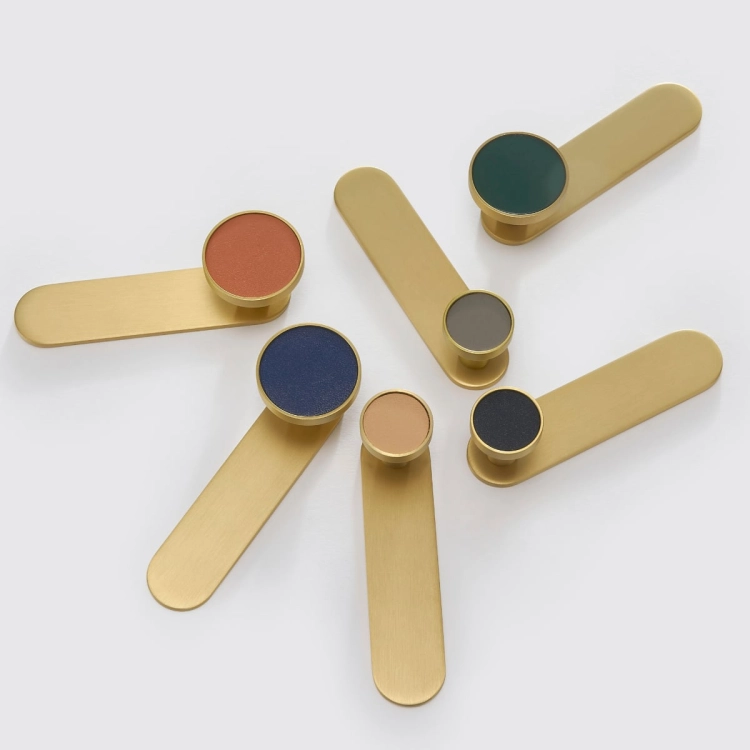 beetham-solid-brass-leather-wall-hooks-meraki-165312[1].jpg