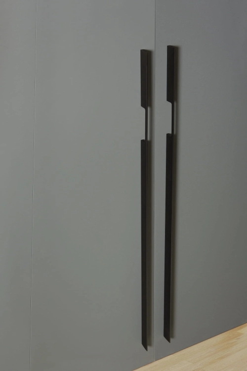 04441120L24_3