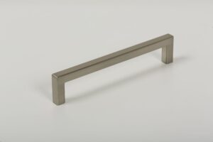 UCHWYT MEBLOWY PODŁUŻNY U 0056 128