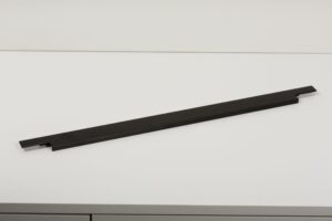 Uchwyt meblowy krawędziowy Linear 797