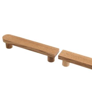 Drewniane uchwyty do mebli BASIC HALF - ROUND - dąb naturalny