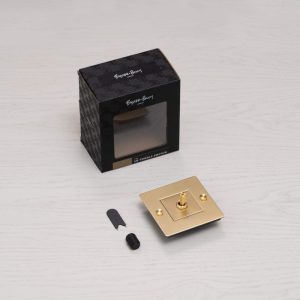 Włącznik pojedynczy 1G Toggle Switch Mosiężny Standard europejski