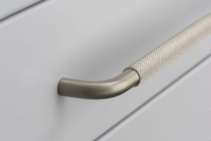 Uchwyt meblowy podłużny Helix 128 Aluminiowy Srebrny