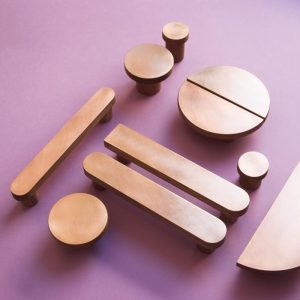 Gałka meblowa Copper 55 Drewniana Dębowa z Miedzią Szczotkowaną Nielakierowaną