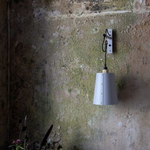 Lampa Hooked Wall Large Szara/Palony brąz [A9024L]