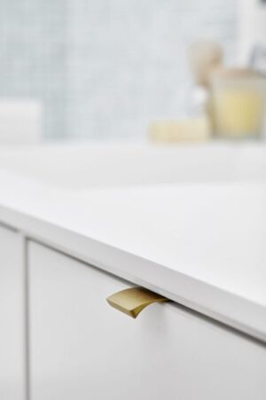 Uchwyt meblowy krawędziowy EDGE STRAIGHT 20 mm, złoty szczotkowany