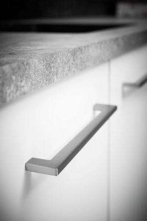 Uchwy FLAT 128 mm - stal