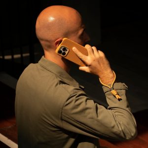 Native Union City Grip - smycz do telefonu na nadgarstek (kraft)