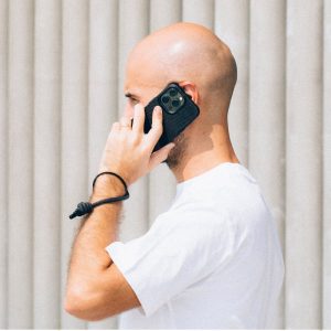Native Union City Grip - smycz do telefonu na nadgarstek (black)