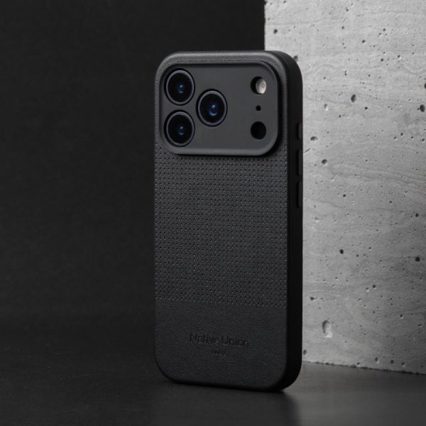 Native Union Active Case - etui do iPhone 17 Pro Max kompatybilne z MagSafe (black)