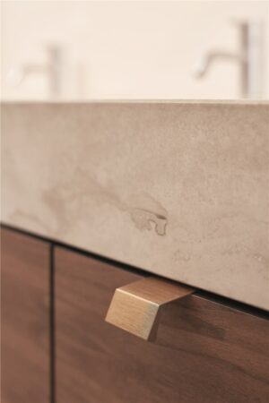 Uchwyt krawędziowy BENCH 20 mm - złoty szczotkowany 31