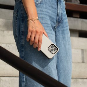 Native Union Active Case - etui do iPhone 16 Pro Max kompatybilne z MagSafe (sandstone)