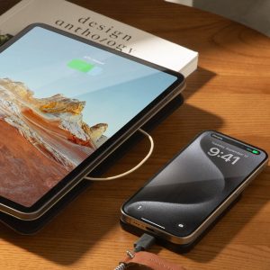 Native Union (Re)Classic Qi2 Power Bank - magnetyczny powerbank 5000 mAh kompatybilny z MagSafe i Qi2, kabel USB - C - USB - C 15 cm w zestawie (slate green)