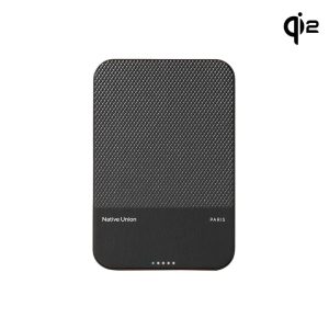 Native Union (Re)Classic Qi2 Power Bank - magnetyczny powerbank 5000 mAh kompatybilny z MagSafe i Qi2, kabel USB - C - USB - C 15 cm w zestawie (black)