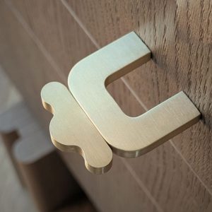 Uchwyt mosiężny ISA COCO 32 (XS) BRASS