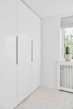 Długi uchwyt krawędziowy EDGE STRAIGHT 3×160 mm, dł. 600 mm - stal