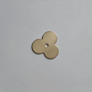 NENA FLOWER x 2 uchwyty jednopunktowe mosiężne szczotkowane nielakierowane