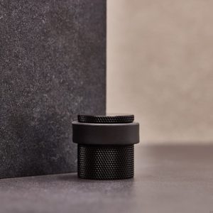 Stopka Stoper do drzwi podłogowy Helix Czarny