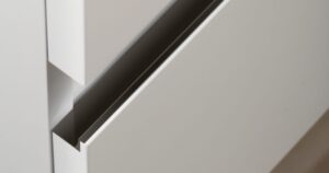 Uchwyt meblowy krawędziowy Grada 347 Aluminiowy Czarny