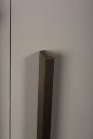 Uchwyt meblowy podłużny Angle 900 Metaliczny