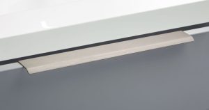 Uchwyt meblowy krawędziowy Curve 32 Srebrny Szczotkowany