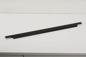 Uchwyt meblowy krawędziowy Linear 597