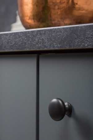GAŁKA MEBLOWA DUKE METALOWA CZARNA