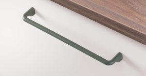 UCHWYT MEBLOWY PODŁUŻNY SOFT 192 CZARNY MAT