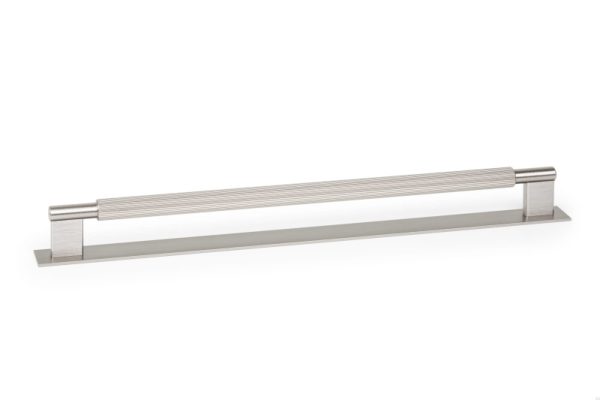 UCHWYT MEBLOWY PODŁUŻNY Z PODKŁADKĄ ARPA PLATE 320 ALUMINIOWY SREBRNY SZCZOTKOWANY