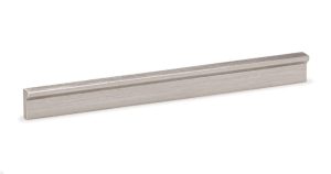 UCHWYT MEBLOWY PODŁUŻNY ANGLE 600 SREBRNY SZCZOTKOWANY