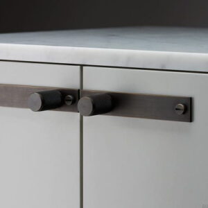 Gałki meblowe z podkładką FURNITURE KNOB PLATE Cross Mosiężne Palony Brąz