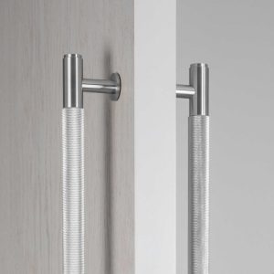 Uchwyt meblowy obustronny Pull Bar Double - sided Cross Stalowy Srebrny