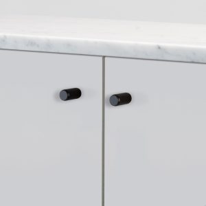Gałki meblowe FURNITURE KNOB LINEAR Metalowe czarne (zestaw)