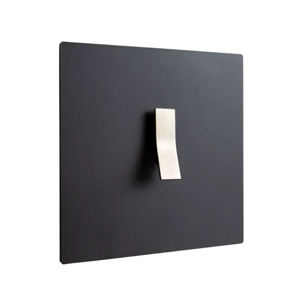 Włącznik pojedynczy w ramce black aluminium RAL 9005 z kolekcji Bridge