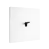 Włącznik pojedynczy w ramce Corian® z kolekcji Font 5.1