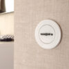 Włącznik DO LOW w ramce porcelanowej