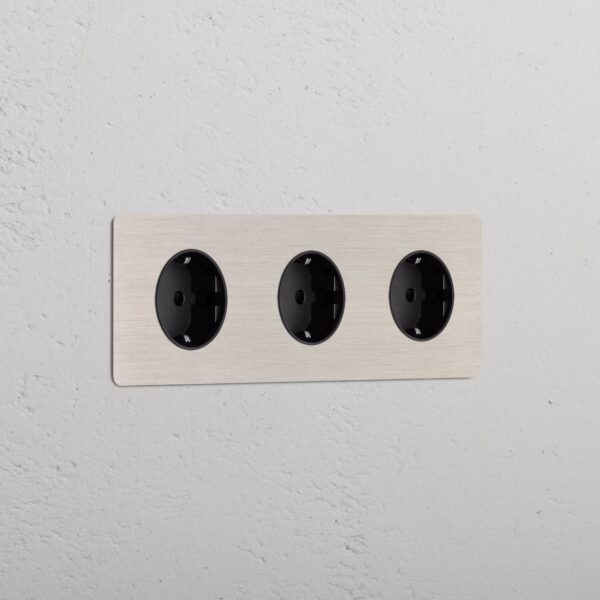 Kew Gniazdo Schuko typu F x 3 w potrójnej ramce – Satynowy nikiel, Czarny