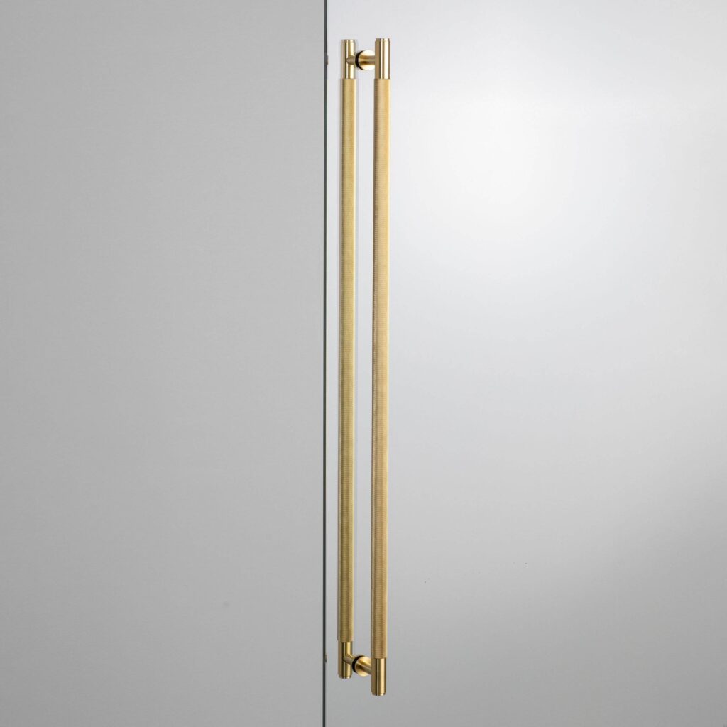 Uchwyt meblowy podłużny dwustronny Pull Bar Cross 724 – Złoty