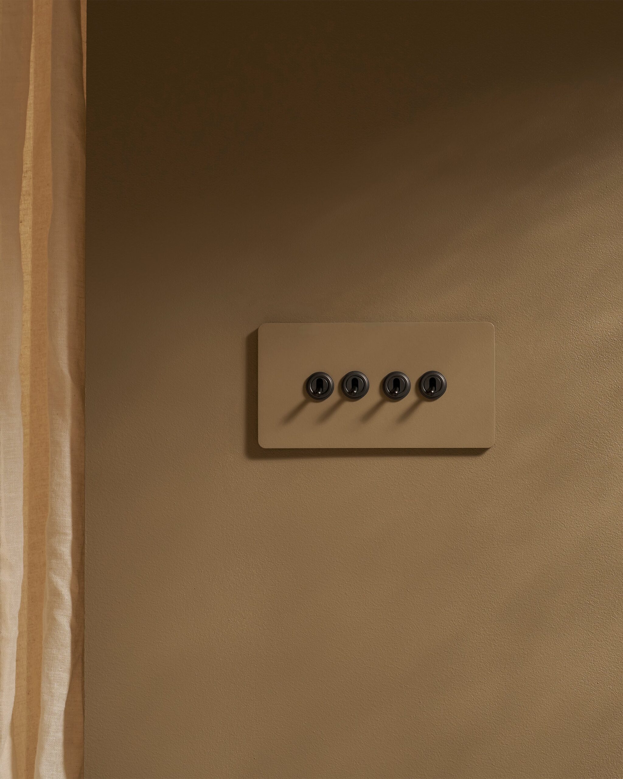 Grove 4-Module 4x Toggle Switch – Paintable Bronze