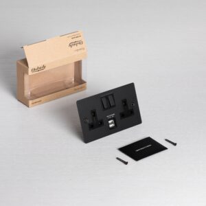 Gniazdo podwójne z USB Typ G UK 2G Standard Brytyjski – Srebrny (UK)