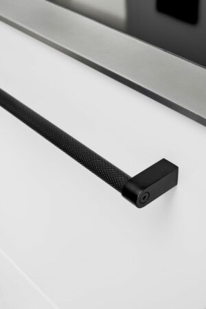 Uchwyt meblowy podłużny Regular 2 L 640 Stalowy Czarny Mat