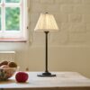 Cotswold plisowana lampa stołowa biały alabaster z możliwością ładowania – Brąz