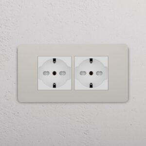 Grove 4-modułowe gniazdo 2x Schuko/Bipasso – Polerowany nikiel, Biały