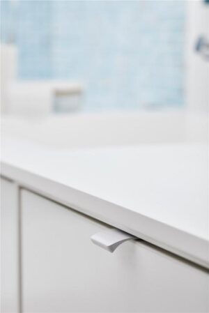 Uchwyt meblowy krawędziowy EDGE STRAIGHT 100 mm