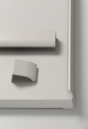 Uchwyt meblowy krawędziowy Edge Straight 100 Aluminium Beżowy