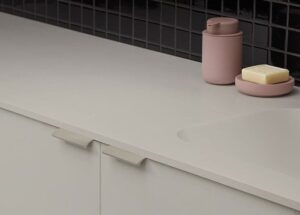 Uchwyt meblowy krawędziowy Edge Straight 100 Aluminium Beżowy