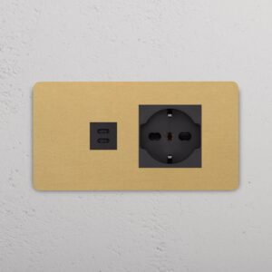 Grove 4-modułowe gniazdo USB-C 30 W i Schuko/Bipasso – Antyczny mosiądz, Czarny
