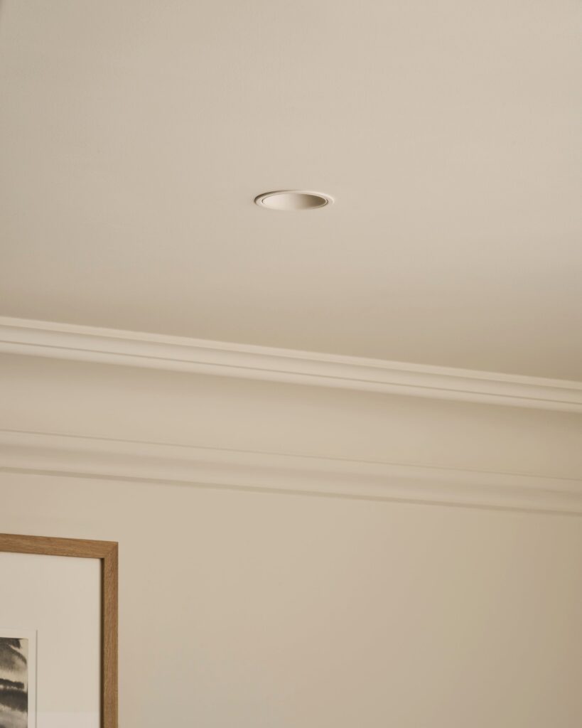 Buxton ognioodporna stała oprawa oświetleniowa typu downlight 35 mm – Do malowania