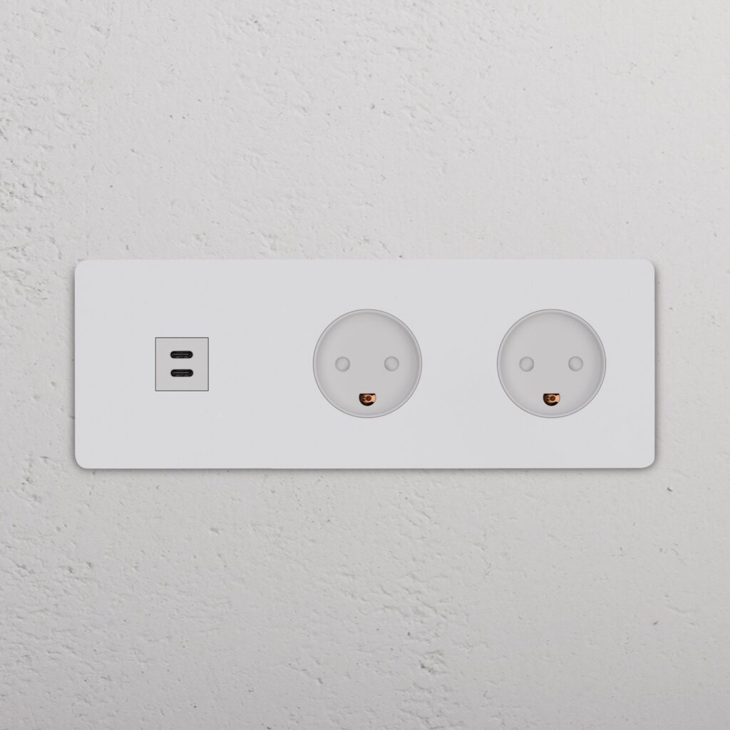Grove Gniazdo USB-C 30 W i duńskie typu K x 2 w potrójnej ramce – Do malowania, Biały